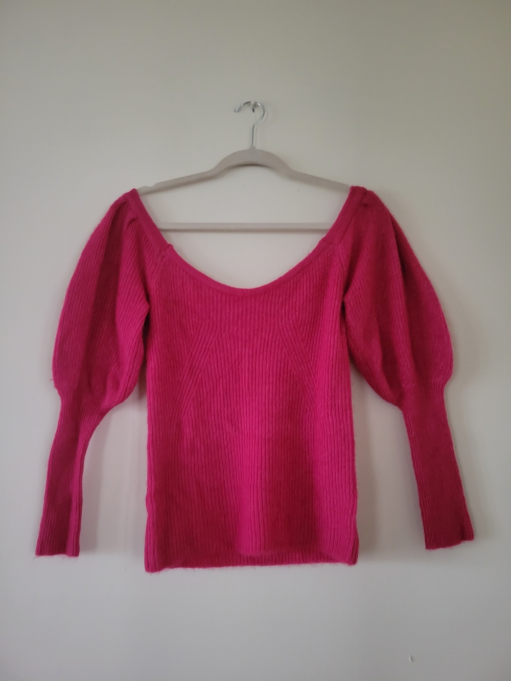 Avec Les Filles Hot Pink Off-the-Shoulder Puff Sleeve Sweater